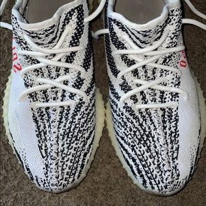 Sz 10 Yeezy ‘Zebra’